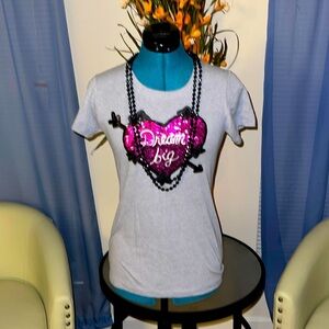 FabulouslyFitted | Short Sleeve Fitted Graphic Print T-shirt Dream Big​